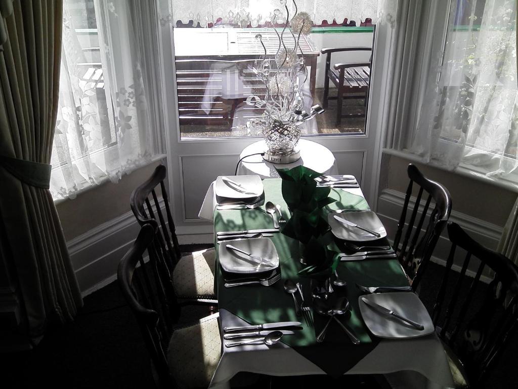 Roseglen Hotel Shanklin Luaran gambar